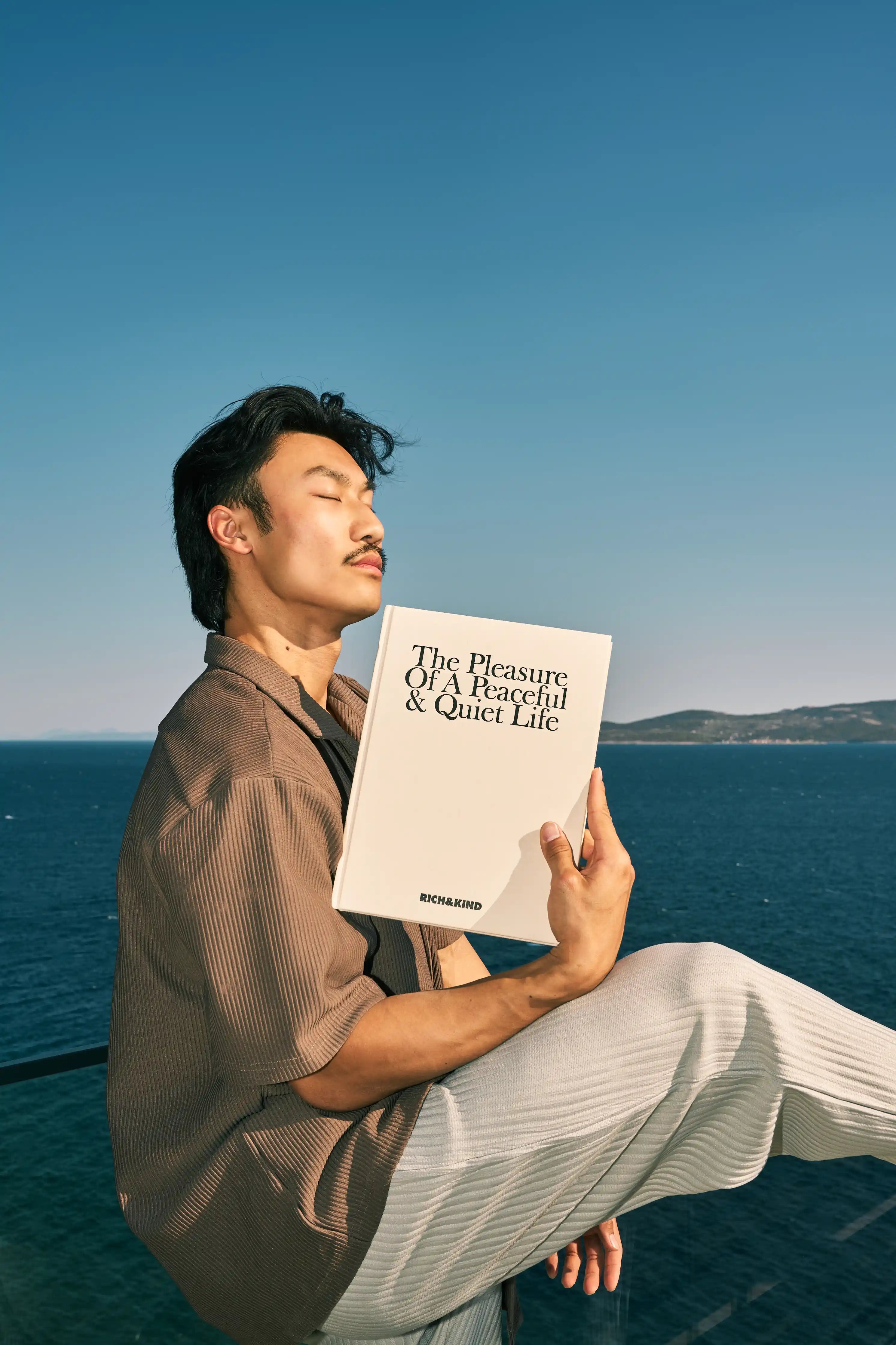 RICH_AND_KIND_COFFEE_TABLE_BOOK_CAMPAIGN_77_copy.webp